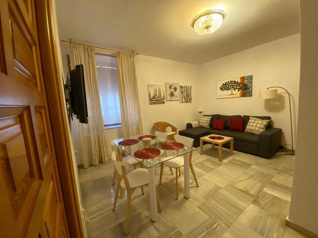 Apartamento Córdoba centro esencia cordobesa. Mezquita 0*,  España